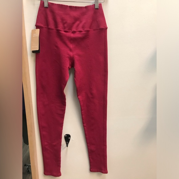 Nux Restore Legging - Picture 3 of 3